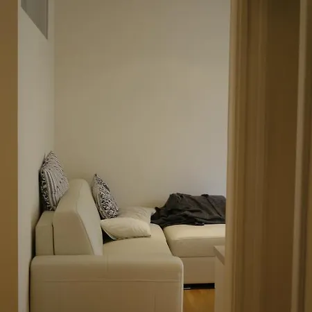 Alassio Bnb Apartments דירה אלסיו