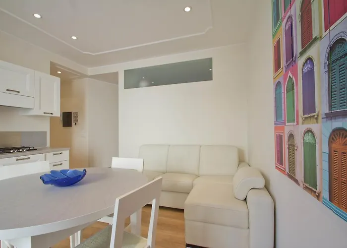 Alassio Bnb Apartments Apartment *